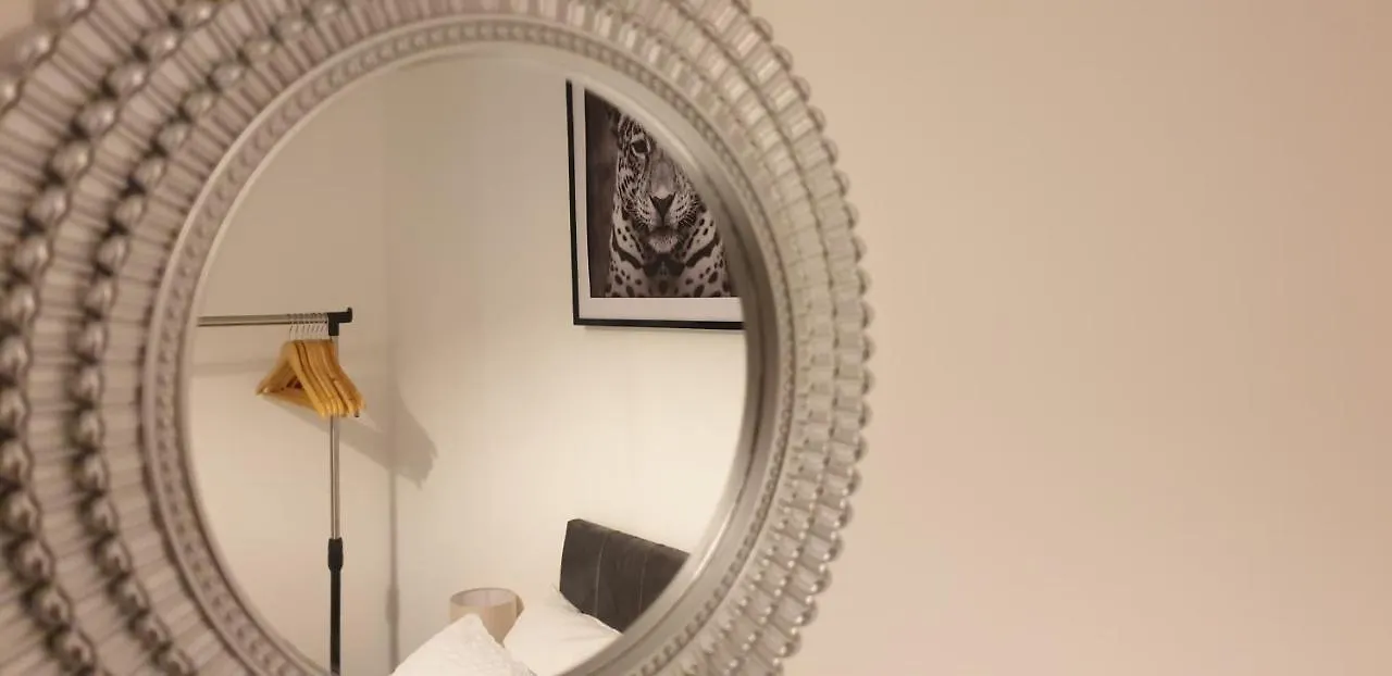 Comfort Stay Sussex 5-Bed Brighton Nyaraló