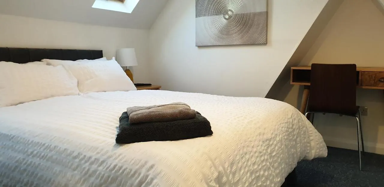 Comfort Stay Sussex 5-Bed Brighton