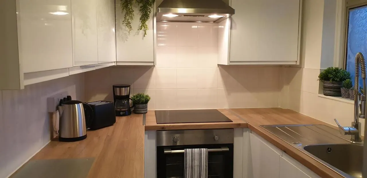 Comfort Stay Sussex 5-Bed ブライトン